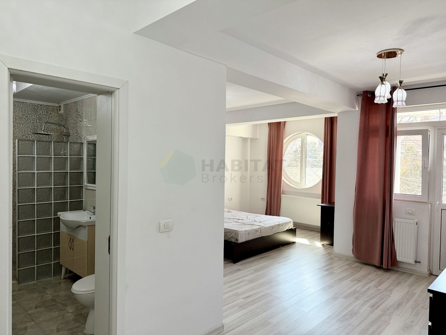 Vila 5 camere Volunatari| Mobilata, piscina exterioara - Poză 12