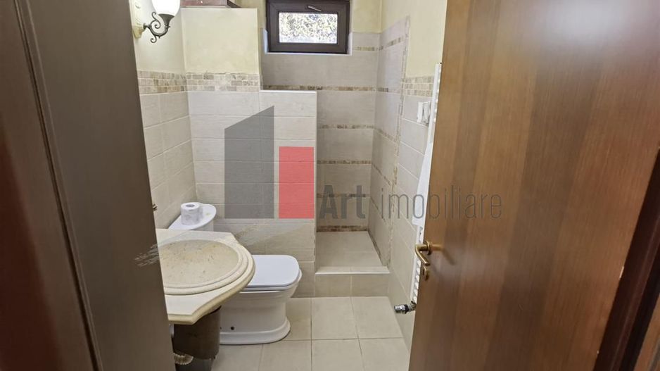 VIla 11 Camere Cernica - Poză 19