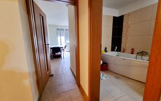 Apartament 2 camere, decomandat, cartier rezidential, Cetate - Poză 7