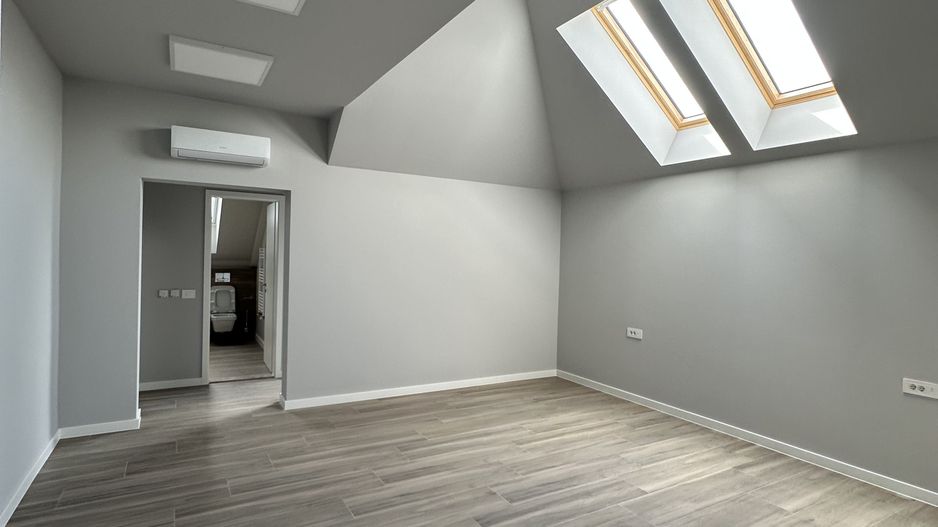 Casa pretabila birouri - Poză 39