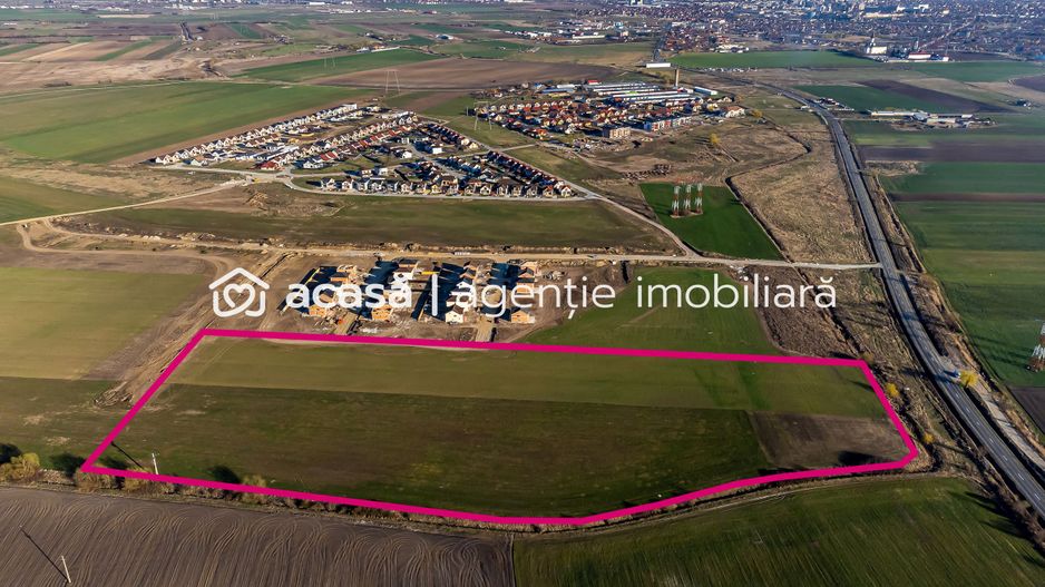 Teren de case lipit de Cartierul Westfield - Poză 1