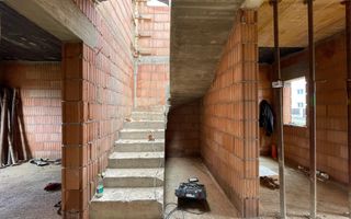 Duplex cu 5 camere, despărțit prin cameră tehnică-205.000€ |Urseni| - Poză 5