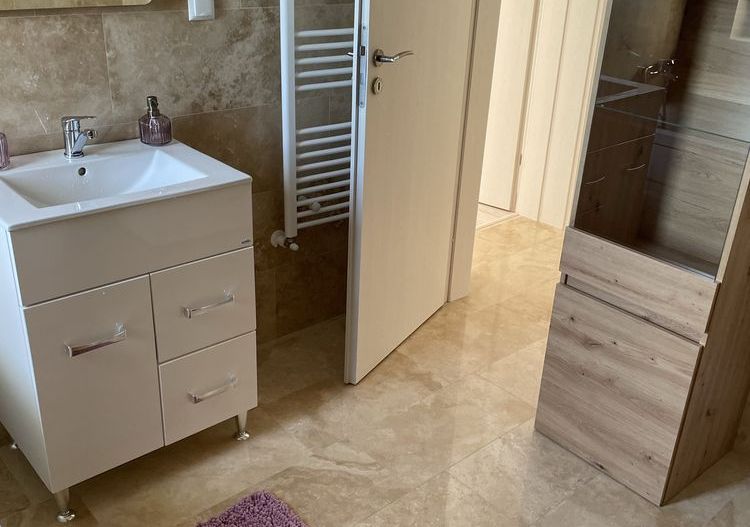 Apartament 2 camere, etaj 3 - zona Centru - Poză 7