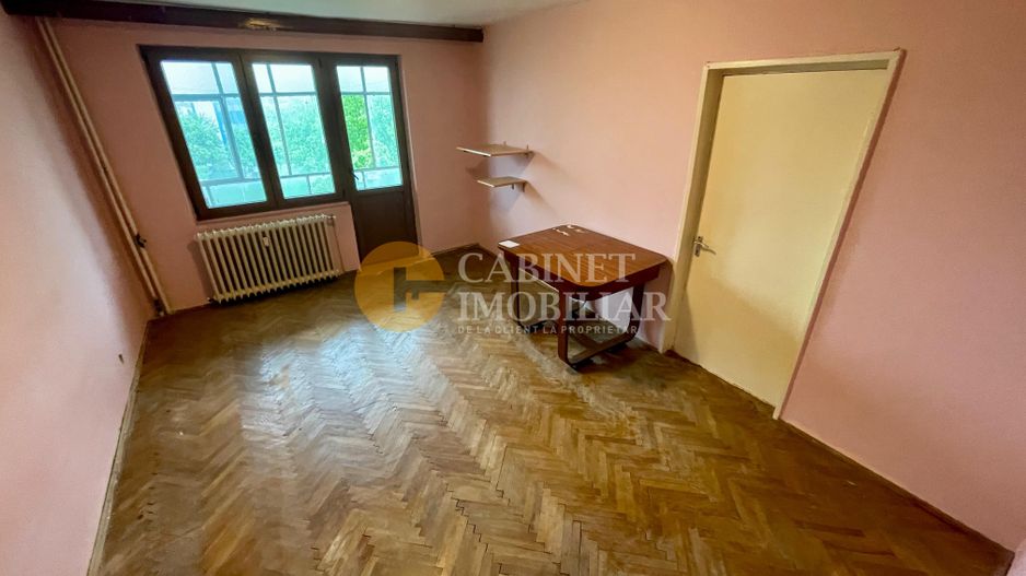 Apartament cu 2 camere decomandat - Etaj Intermediar - Fara Risc - Podu Ros - Poză 2