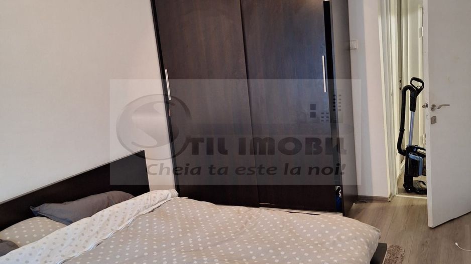Apartament 2 cam decomandat- Bld. Poitiers- 115.000 euro - Poză 5