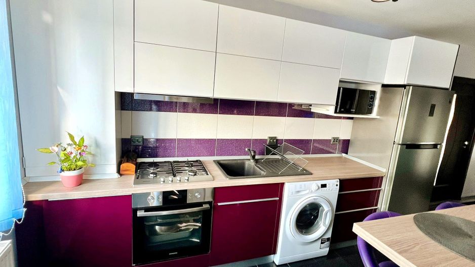 3 Camere cu 2 Parcari   Zona Luminia Europa - Poză 10