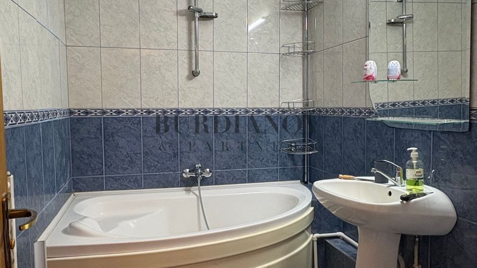 Apartament cu 4 camere  - centrală proprie - Tineretului - Timpuri Noi - Poză 11