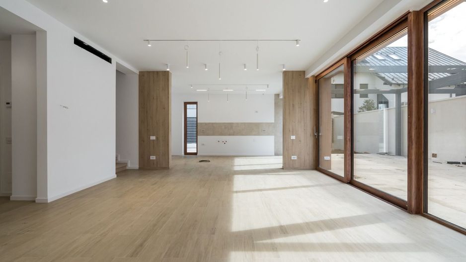 6cam5bai320mputili425mpteren300mpcurtelibera2parc/Voluntari-jud.IF - Poză 3