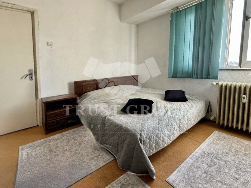 Apartament 3 camere Titulescu-Banu Manta | Imobil 1978 | Vedere spate - Poză 9