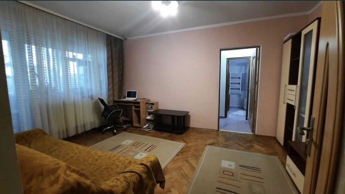 Ap 3 camere, mobilat, centrala, Tomis Nord, zona Brotacei - Poză 4