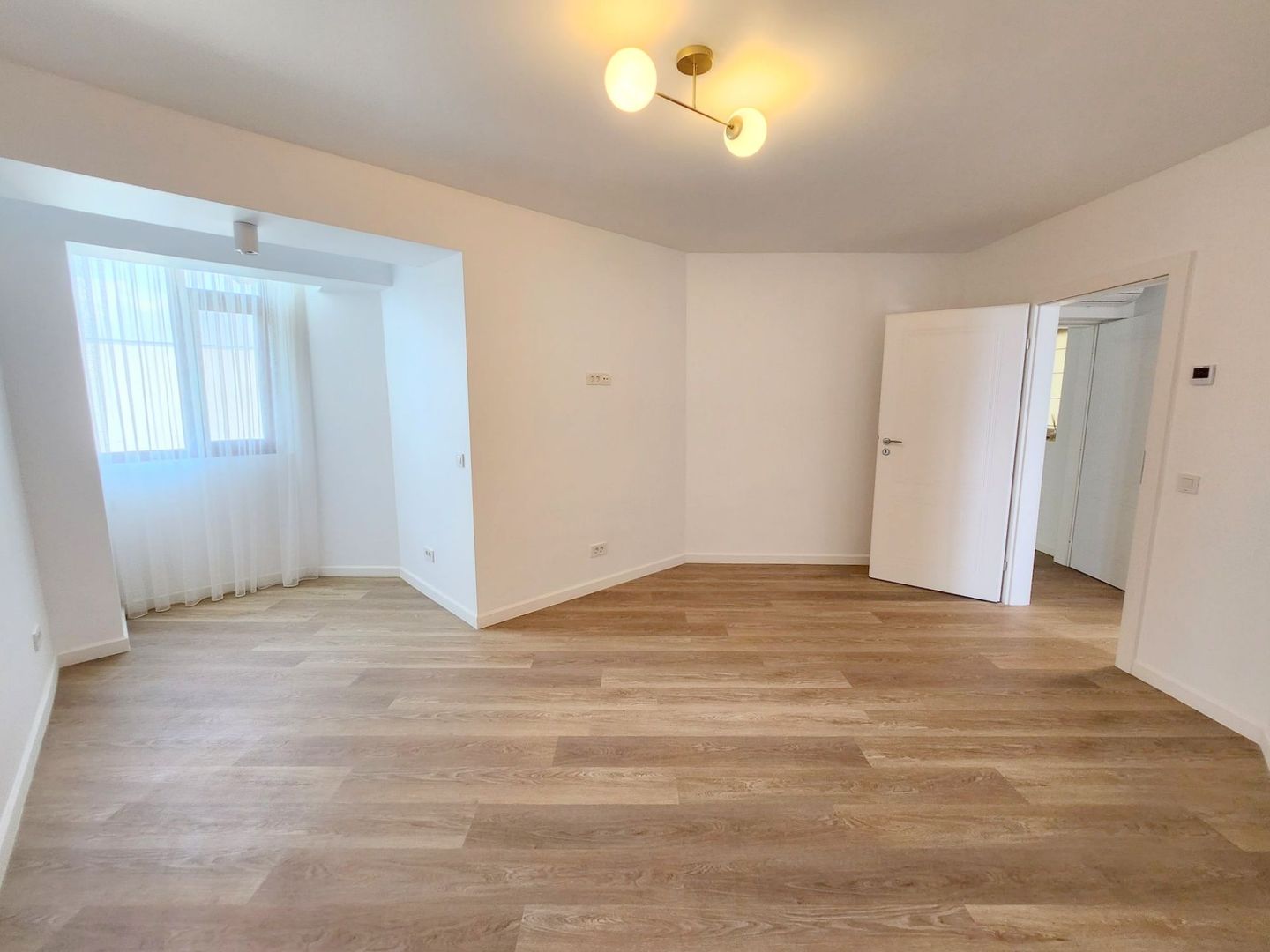 Apartament Premium - Vedere Frontală Dunăre -  Faleza Galati - Poză 13