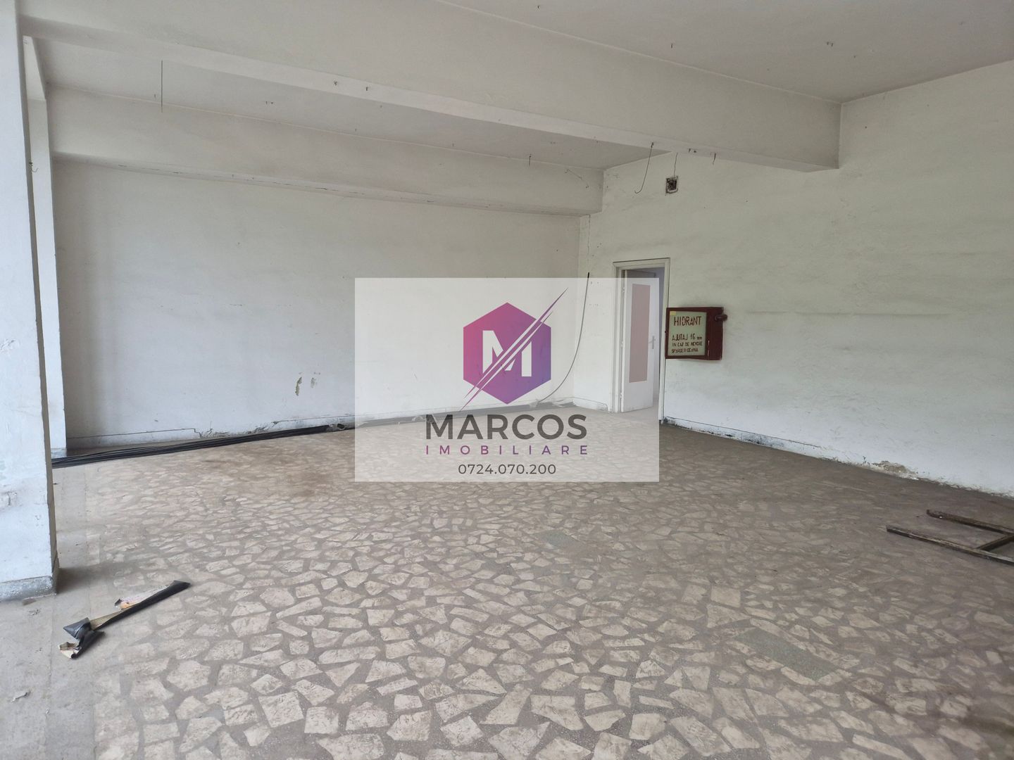 Închiriez spațiu comercial - Poză 1