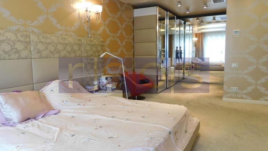 VANZARE DOROBANTI 4 CAMERE | 187 MP | - Poză 12