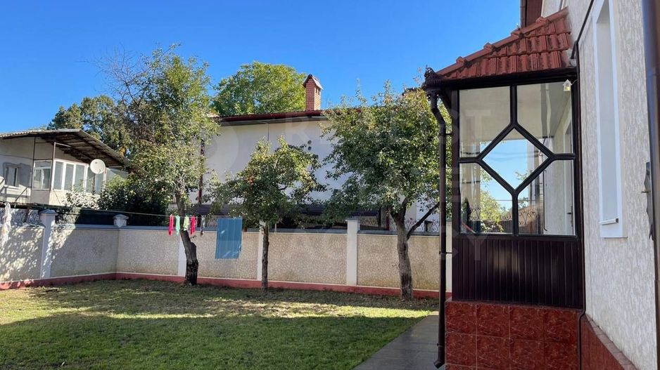 Chirie, casă, 4 camere, strada Ştefan Neaga. - Poză 4