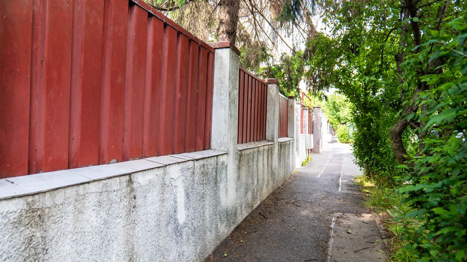 Casă individuală de vanzare + teren intravilan 539 mp - Parc Bazilescu - Poză 3