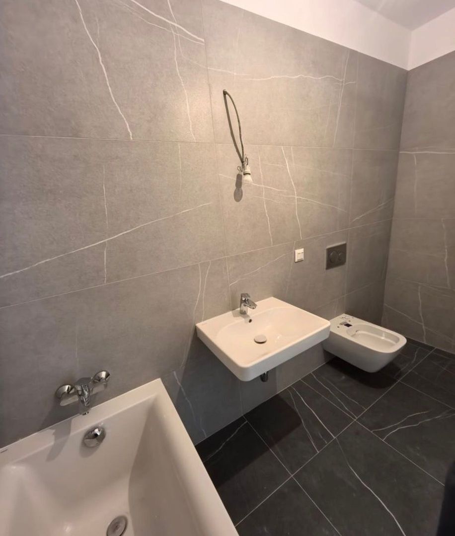 AP. 2 CAMERE ESTORIA, PRIMA INCHIRIERE, PET-FRIENDLY, PARCARE, METROU - Poză 4