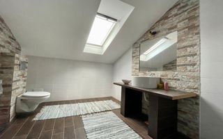 Casa Superba cu multe oportunitati si cu o panorama extraordinara - Poză 9