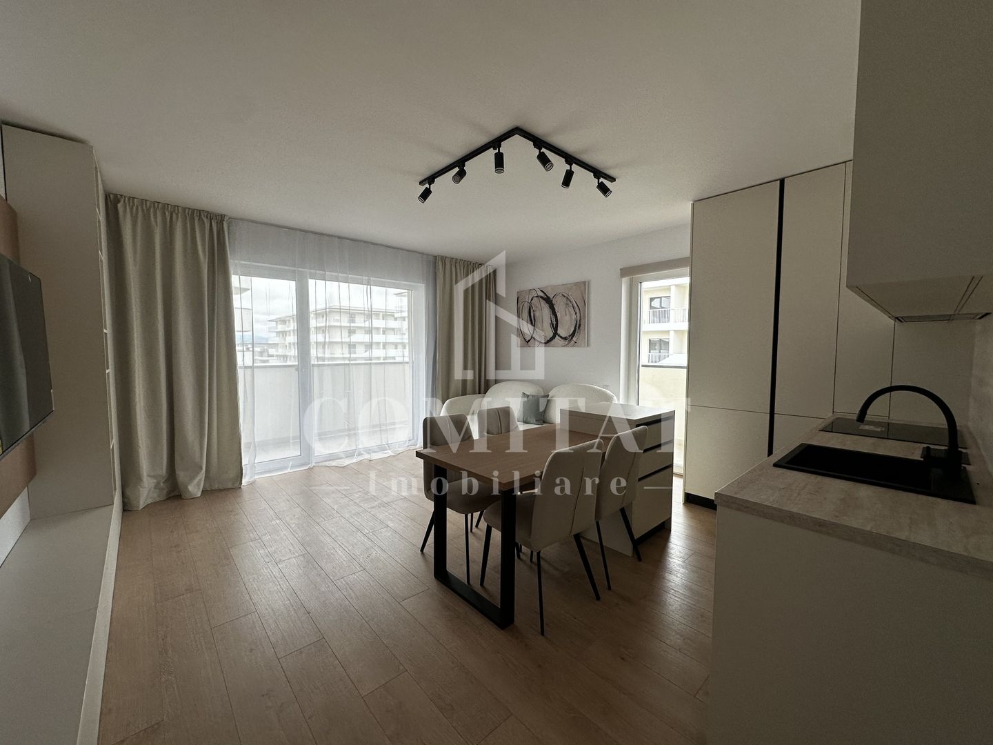 Apartamnet la cheie | Etaj intermediar | Zona Eroior Floresti - Poză 7