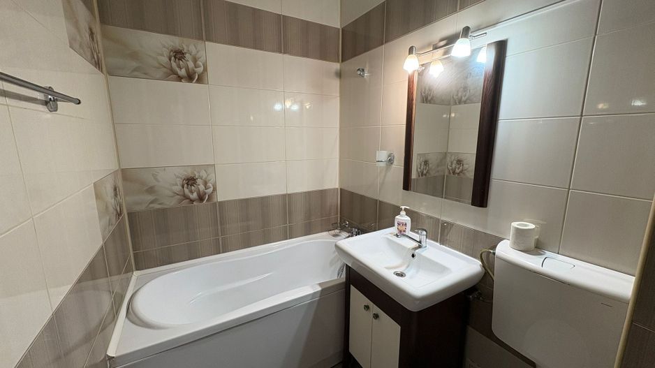 AP. 2 CAMERE PIATA SUDULUI, METROU 6 MINUTE, FOARTE CURAT/IGIENIZAT - Poză 5