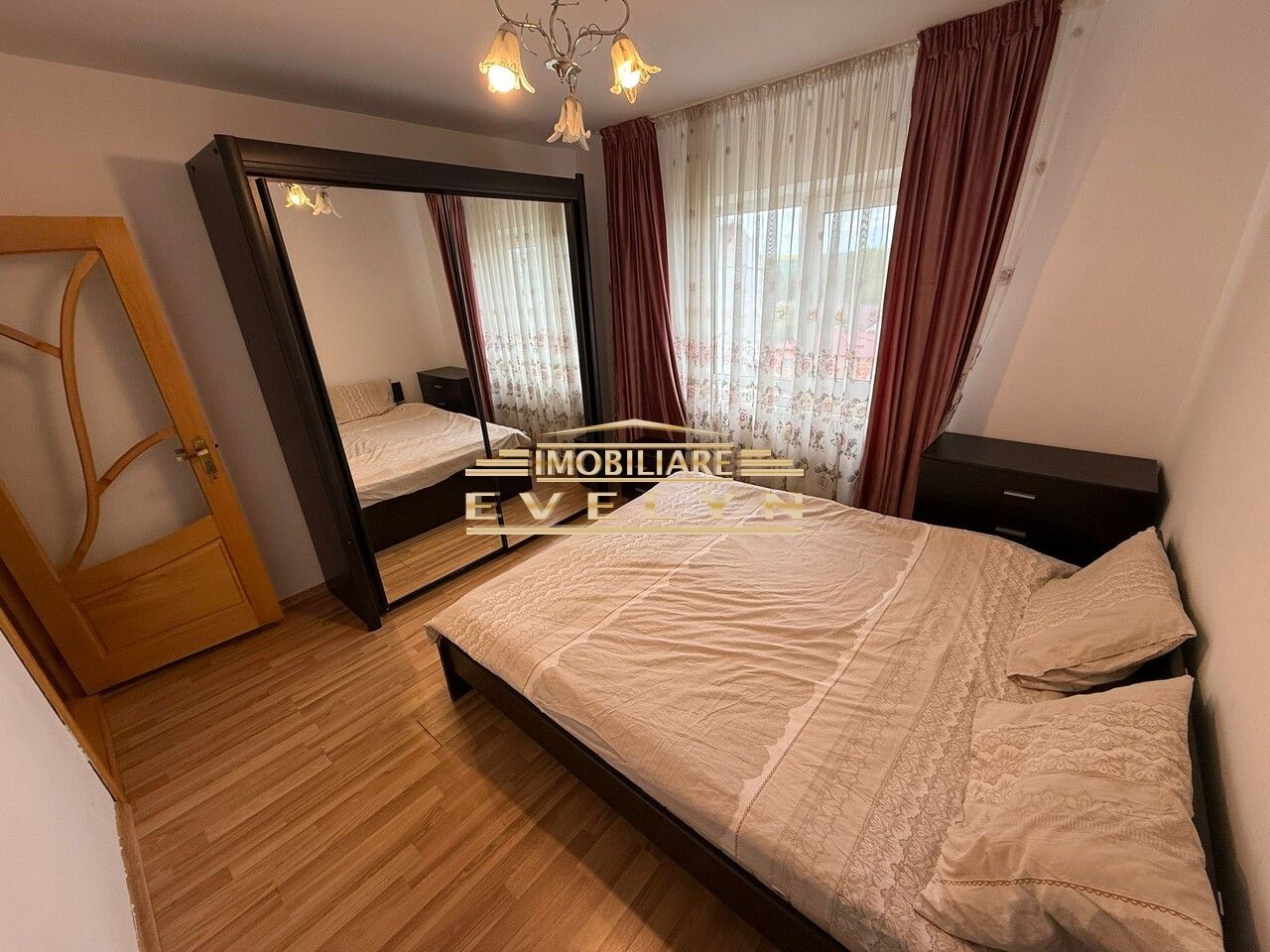 Apartament 2 camere, decomandat – Zona Donici - Poză 5