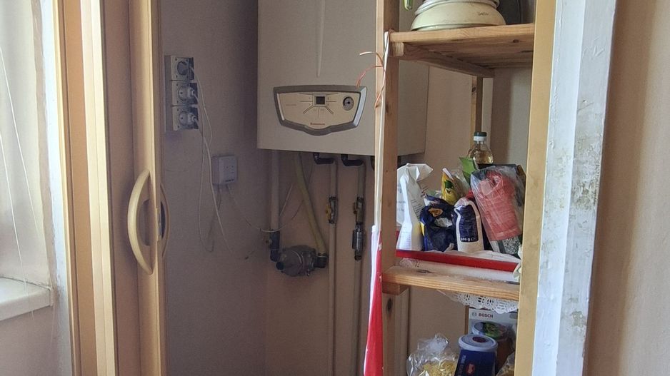Apartament decomandat 3 camere - zona Torontalului - Poză 9