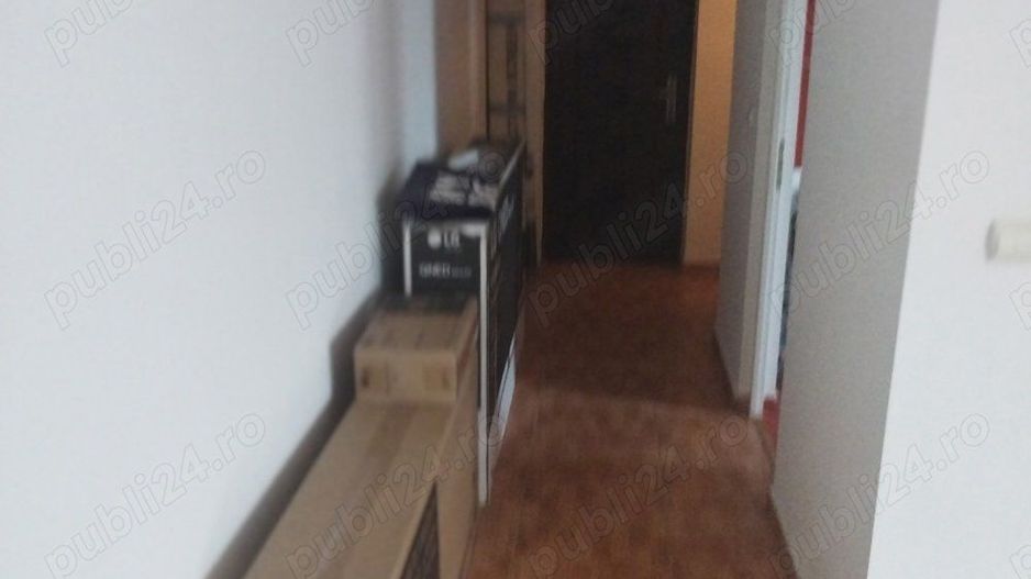 Vanzare apartament 2 camere central - Poză 2