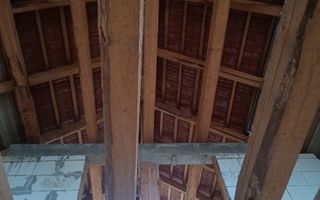 Casa la rosu 5 camere-106 mp-teren 495 mp-ideal casa vacanta-Teaca - Poză 5