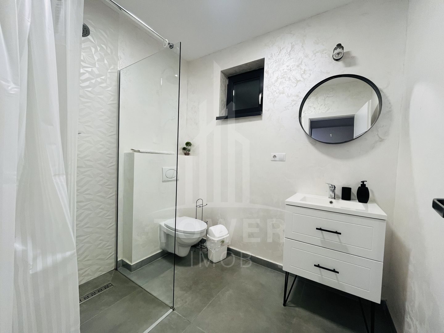 Pensiune de închiriat-Zona de Vest - Poză 8