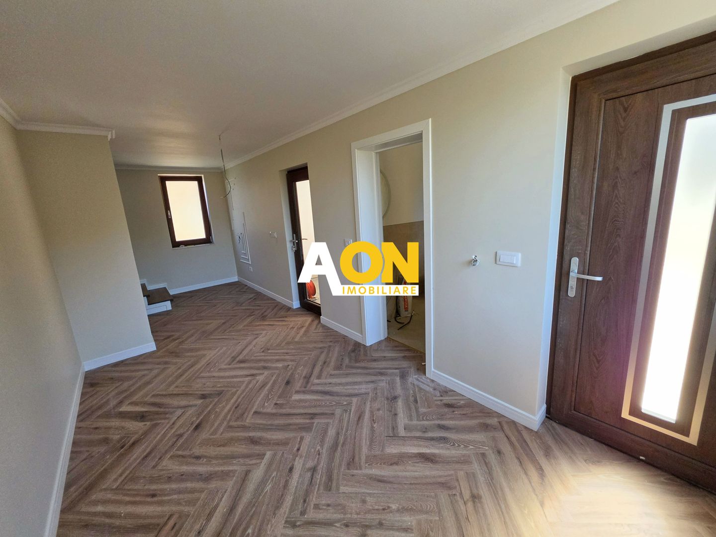 Casa premium la cheie, 4 camere, 1477 mp teren, Ciugud - Poză 8