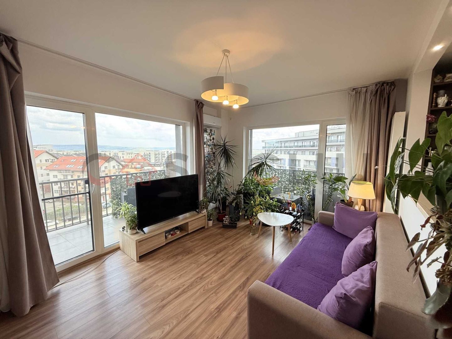 3 camere la cheie, complex rezidențial, Bună Ziua - Poză 1