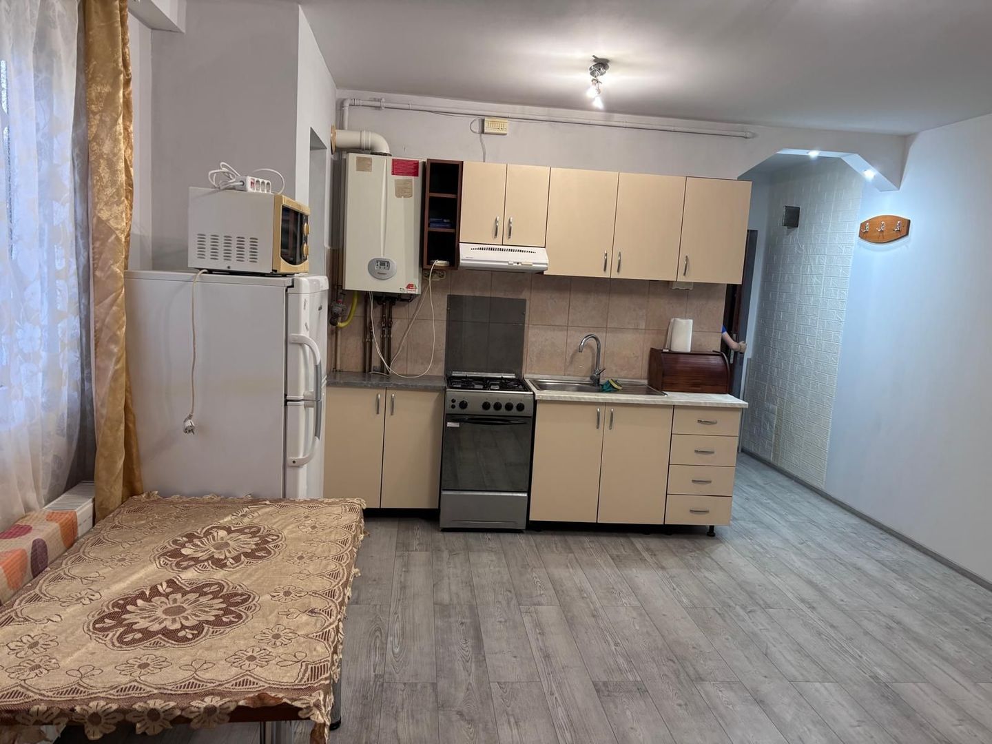 Apartament 2 camere, 40 mp utili, Cartier Vasile Aaron - Poză 2