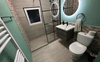 Apartament cu 2 camere, zona Porii, Florești - Poză 6