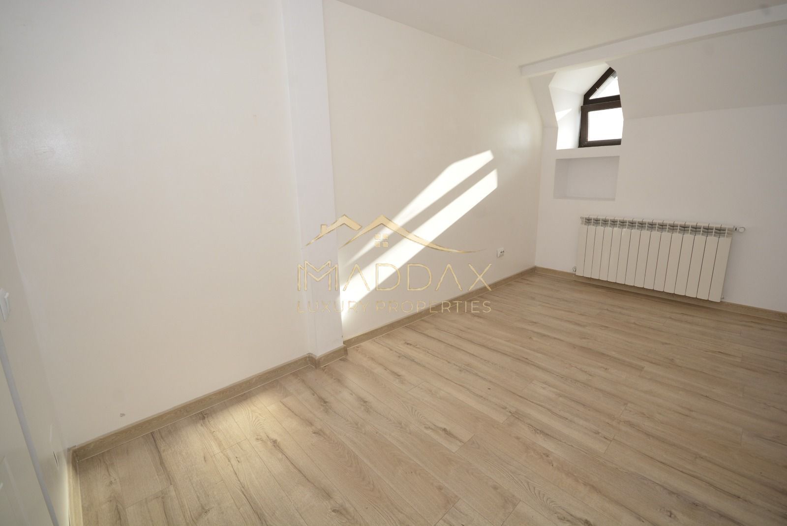 Apartament cu 4 camere in vila interbelica / Dorobanti - Poză 13