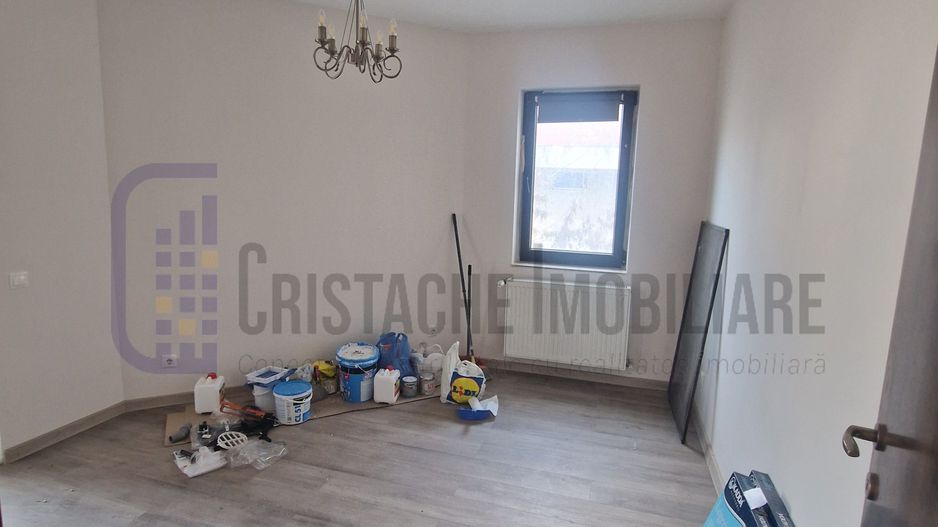 Titan_Apartament 2 camere_70 mp._nemobilat_pretabil birou - Poză 8