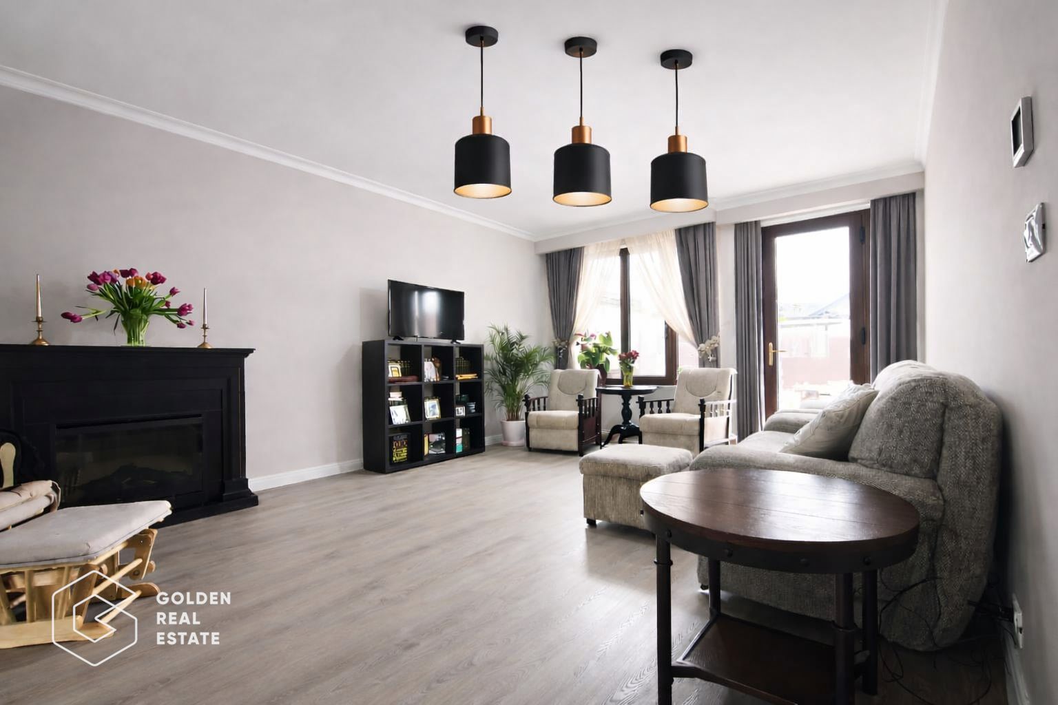 Casa practica cu 4 dormitoare, imobil eficient energetic, Via Carmina - Poză 1