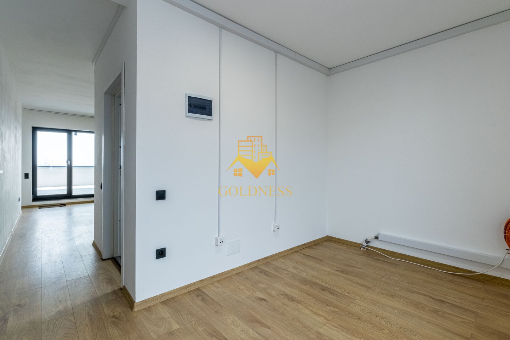 Duplex 170 mp, 6 camere, 4 bai, terasa 35mp, Europa Zona Eugen Ionesco - Poză 15