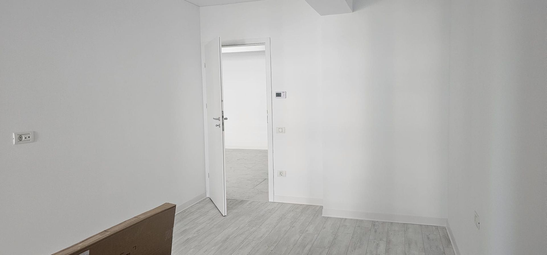 Apartamente noi de inchiriat – Complex Roka Traian, Piata Centrala - Poză 10