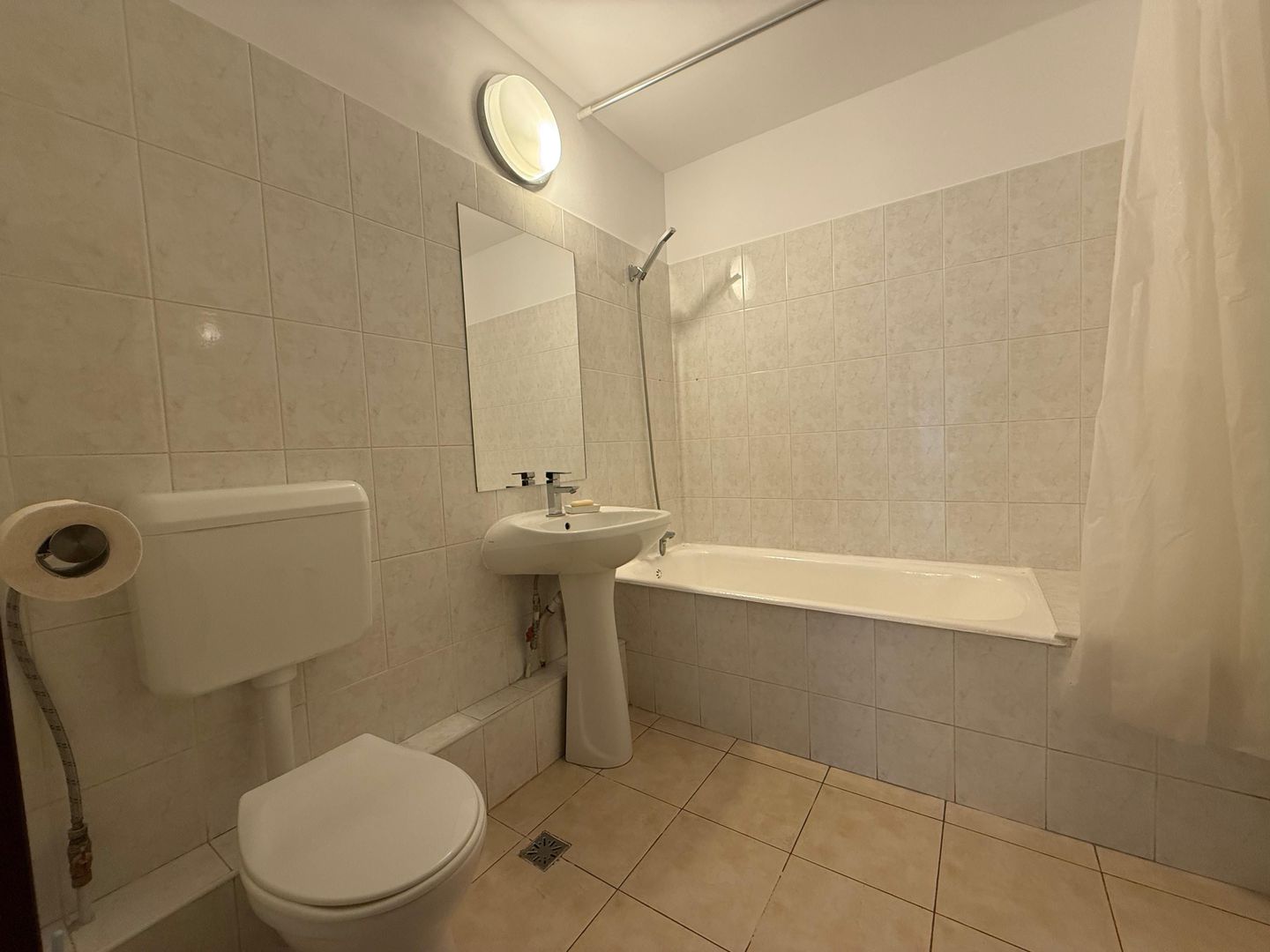 OPORTUNITATEA ULTRACENTRALĂ | APARTAMENT 2 CAMERE LA 450 M DE CENTRUL VECHI | - Poză 7