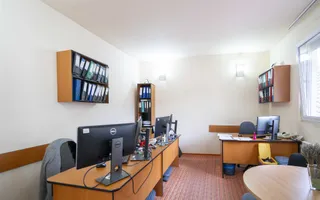 Casa  Birou individual Central curte si garaj - Poză 11