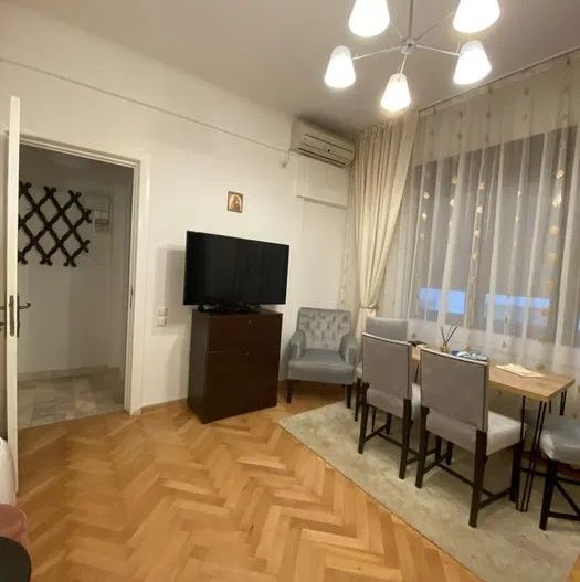 Apartament elegant, doua camere, Calea Victoriei - Poză 5