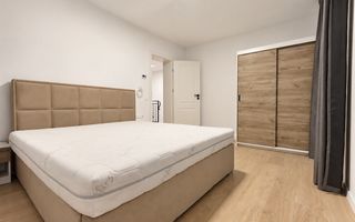 Casa de inchiriat 4 camere, 2 bai, curte si terasa | Selimbar - Poză 6
