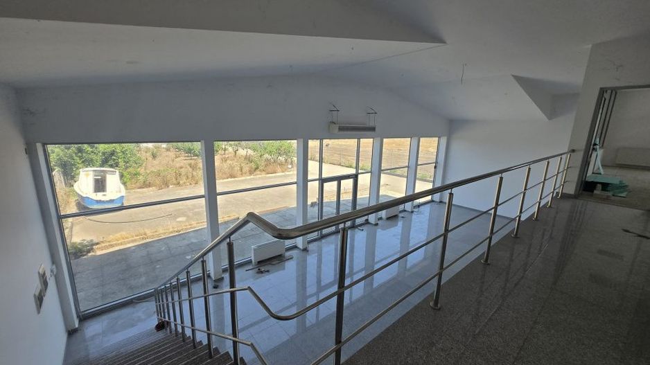 Hală de vânzare – spațiu depozitare, atelier și birouri – 2178 mp teren - Poză 9