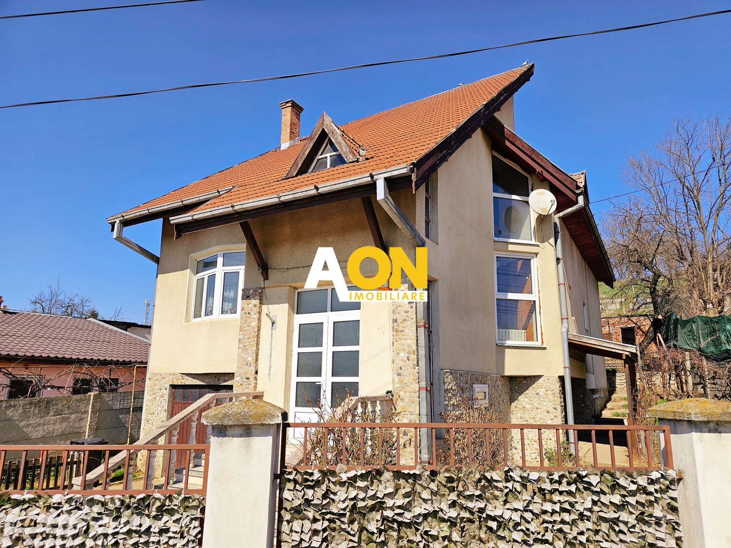 Casa 5 camere, 869 mp teren, zona Gara - Poză 1