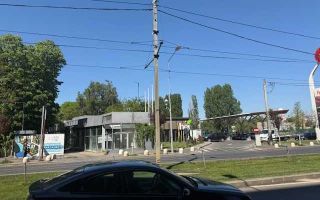 Vanzare imobil +teren. Service auto showroom Luica - Poză 1