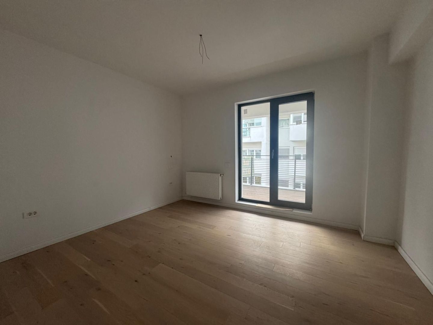 3 camere 87 MP  +TERASA 18.6 || HERASTRAU - Poză 2