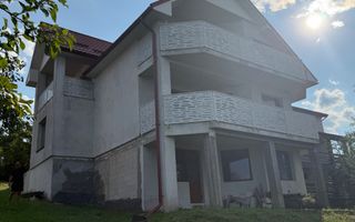🏡 DE VÂNZARE | CASĂ CU PANORAMĂ SPECTACULOASĂ ȘI TEREN DE 800 mp - Poză 7