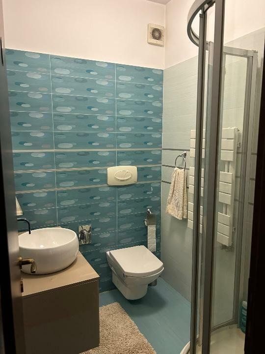 Inchiriez apartament utilat şi mobilat zona Dorobanti - Poză 16