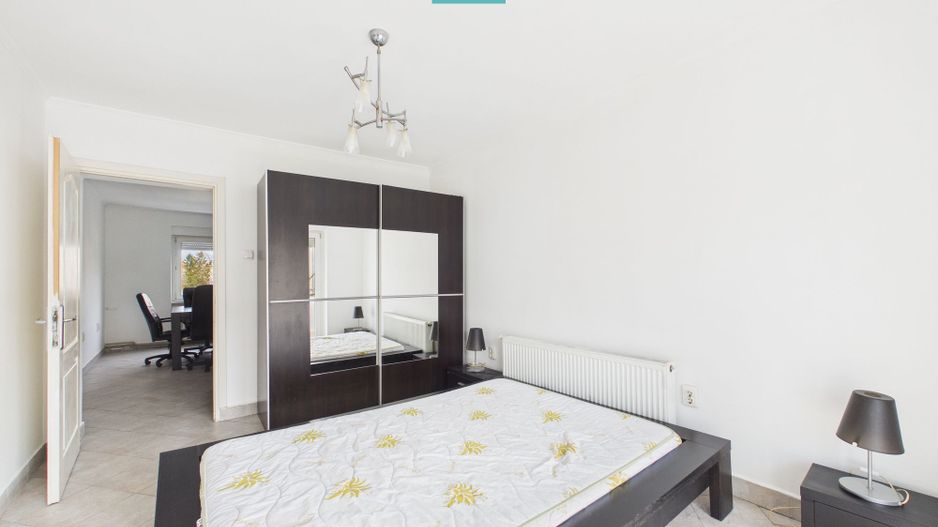 Apartament cu 2 camere de închiriat zona Central - Poză 4