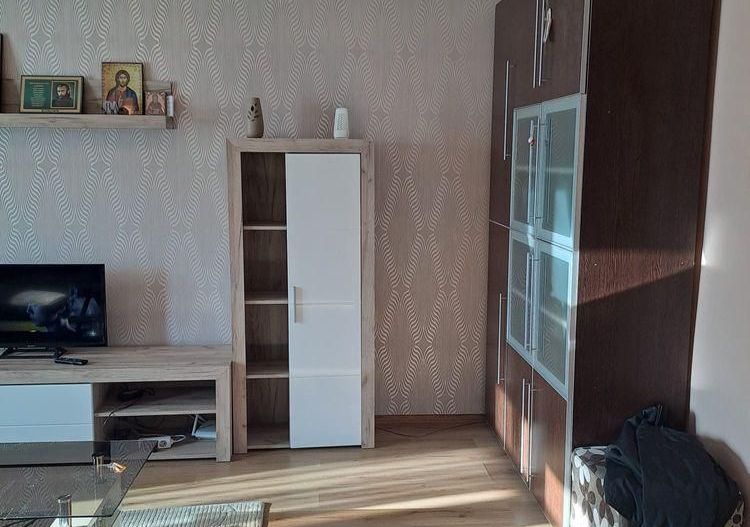 AP. 2 CAMERE PIATA SUDULUI, BUCATARIE INCHISA, MODERN, METROU 8 MIN - Poză 3