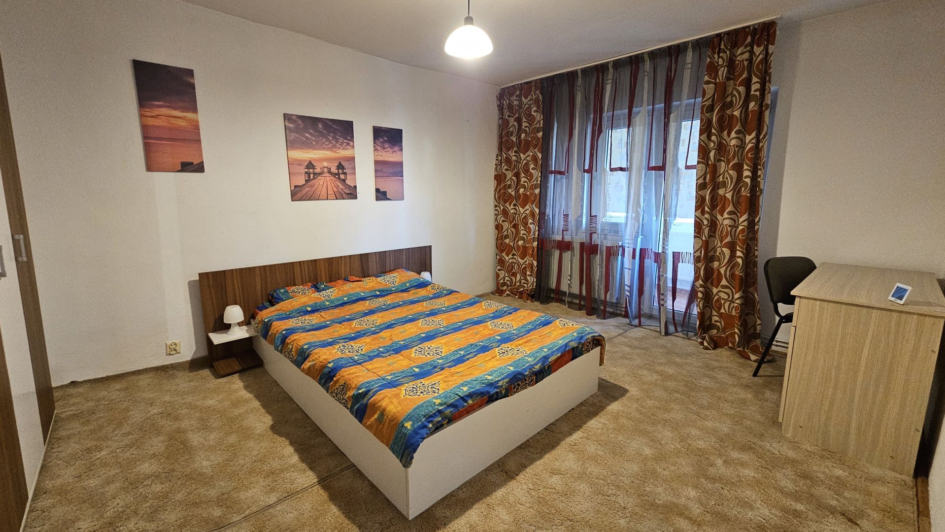 Grivitei ,zona Colinei apartament mobilat si utilat complet - Poză 10